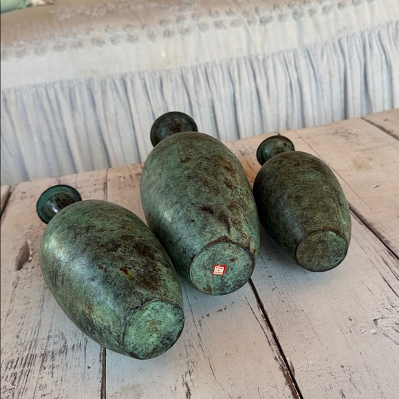 Vintage Green Vertigris metal Vases Set - Picture 5 of 6